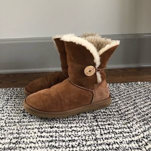 Ugg Bailey Button Boot